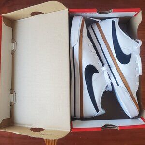 Nike Court Legacy NN